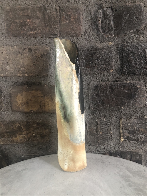 Skulpturel keramik vase af Thim Rohde